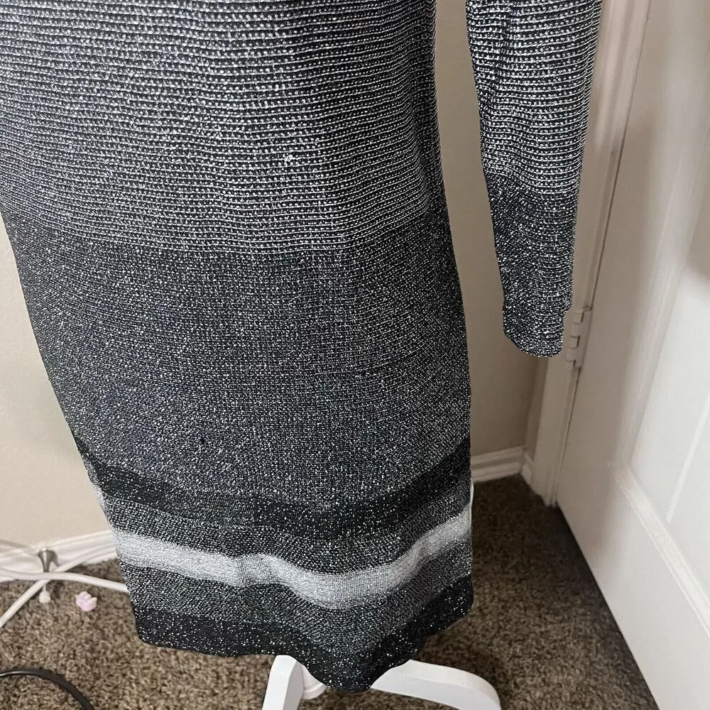 WHBM White House Black Market Dress sz S Grey Silver Mesh‎ Metallic Mini